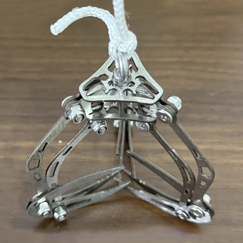 1PCS Drone Gravity-activated Rescue Gripper Stainless Steel Grappling Claw Compatible with Gimbal Light for Night Operations