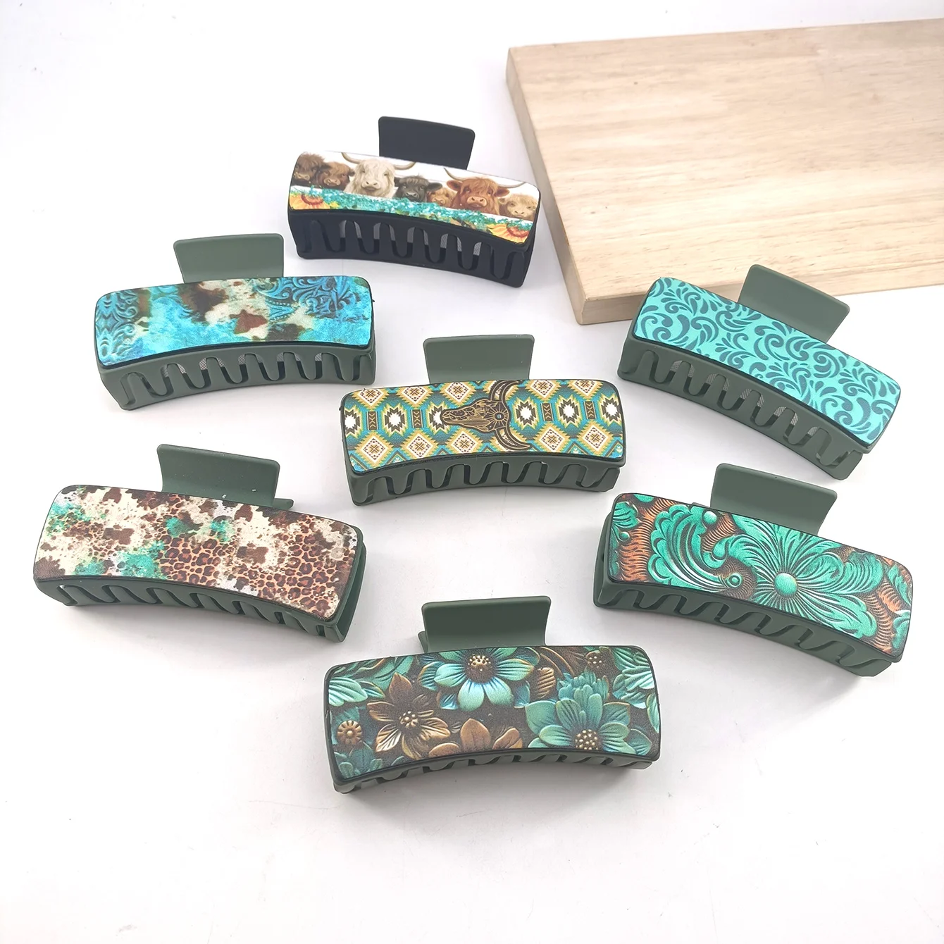 

7 PCS 10.5cm Western Cowboy Style PU Leather Hair Claw Clip Suit Lndependence Day PU leather Buffalo Daisy Block Hair Clips