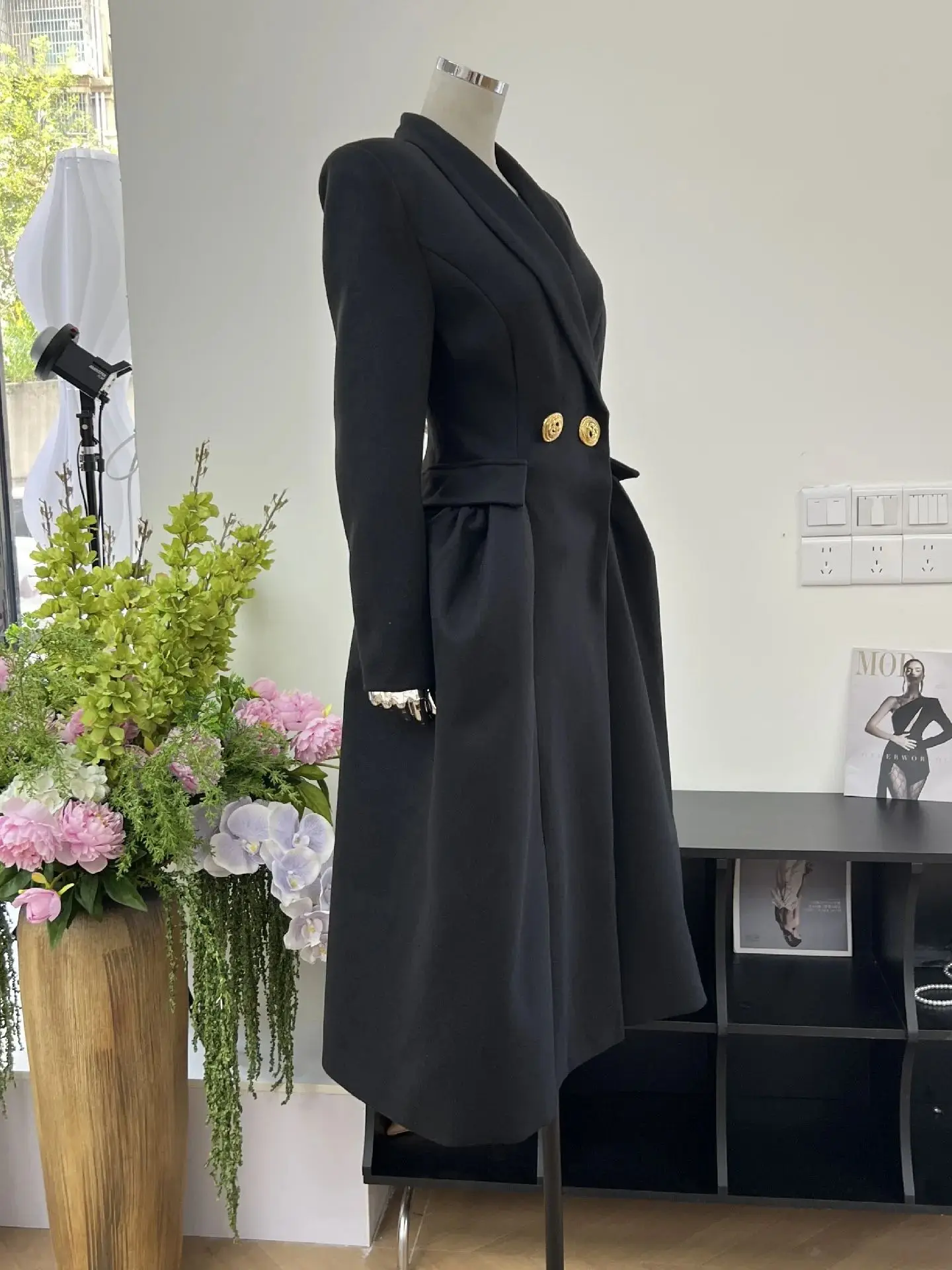 Jesienno-zimowy nowy płaszcz dwurzędowy z klapami damski vintage midi trencz elegancki świąteczny styl sukienki garniturowe na imprezę wieczorową