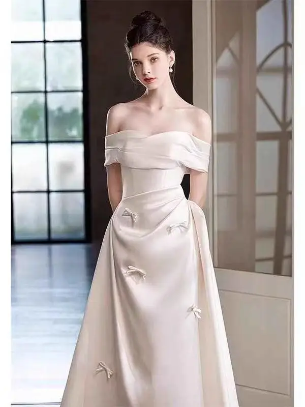 

plus Size Satin Light Wedding Dr One oulder Engagement Registration White Evening Gown for plus Size Women Korean Sle