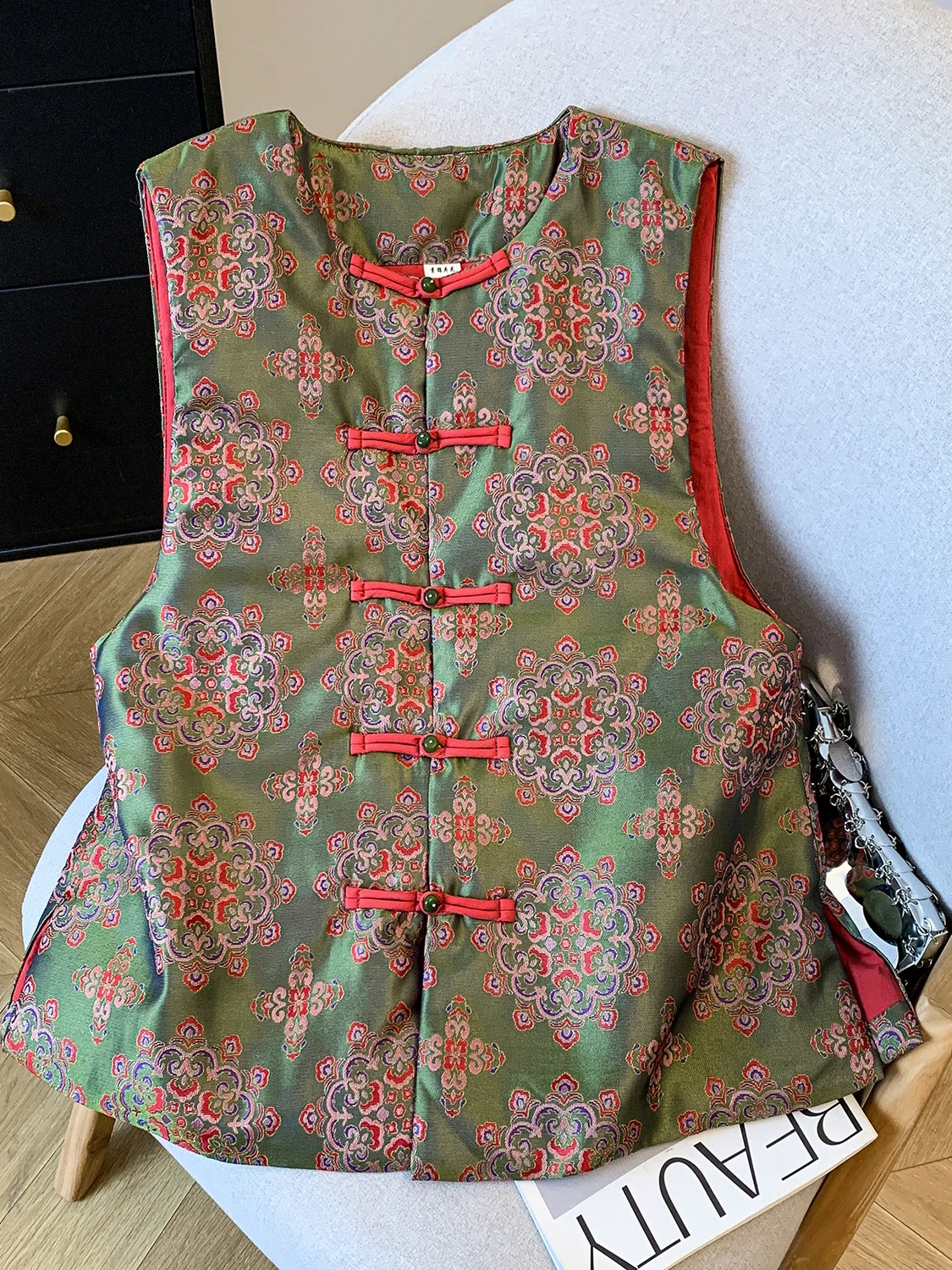 

Winter Warm Floral Embroidery Women's Vest National Sle Top Quali Ladies' Jaet Commute Sle Regular Length