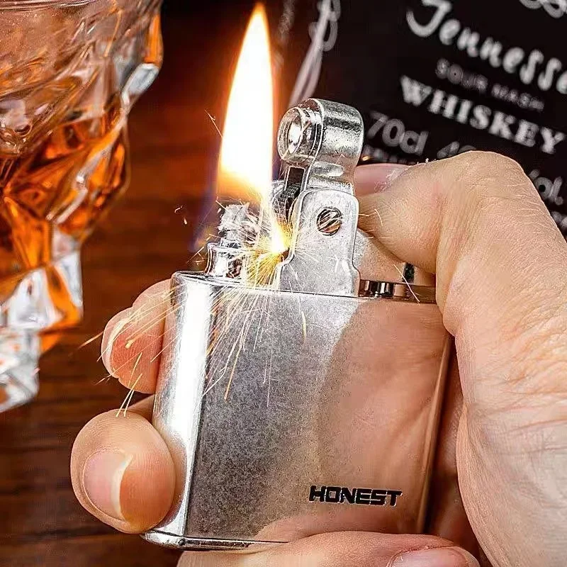 Baicheng Qinghui-Retro Kerosene Lighter, Open Flame, Personalized Outdoor Metal Smoking Cigarette Lighter Gift, Creative Gift