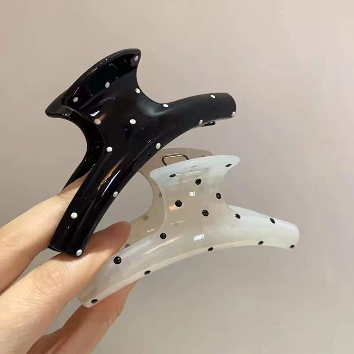 1pc black and white polka dot streamer bow grab clip luxury versatile shark clip hair clip hair grab elegant hair accessories