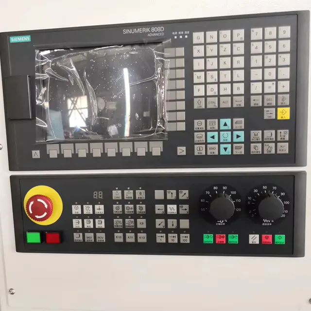 China Xk7136c Vertical Metal CNC Milg Hine Single Spindle With Bt40 Taper Siemens Control System Compeve Price