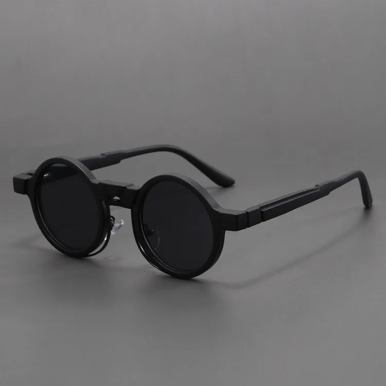 New Men's Advanced Ultra Light Coarse Frame Fashion Square Sunglasses Women Men Trendy Anti Mist Outdoor Driving Shades UV400