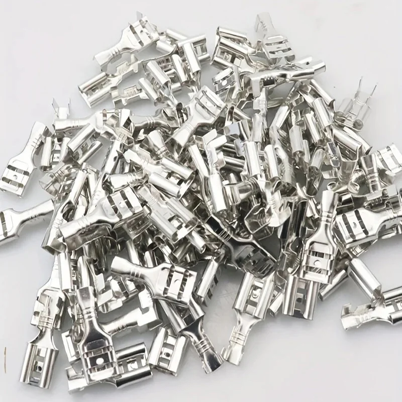 100 قطعة 6.3 مللي متر 6.3 موصل تجعيد طرفي أنثى بأسمائها الحقيقية ، فضي ،