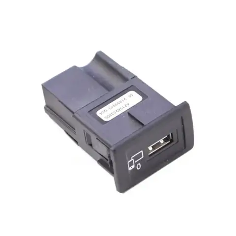 Popu For A2138203200은 메르세데스-벤츠 E-클래스 CLS의 USB 데이터 인터페이스 충전 포트에 적합합니다.