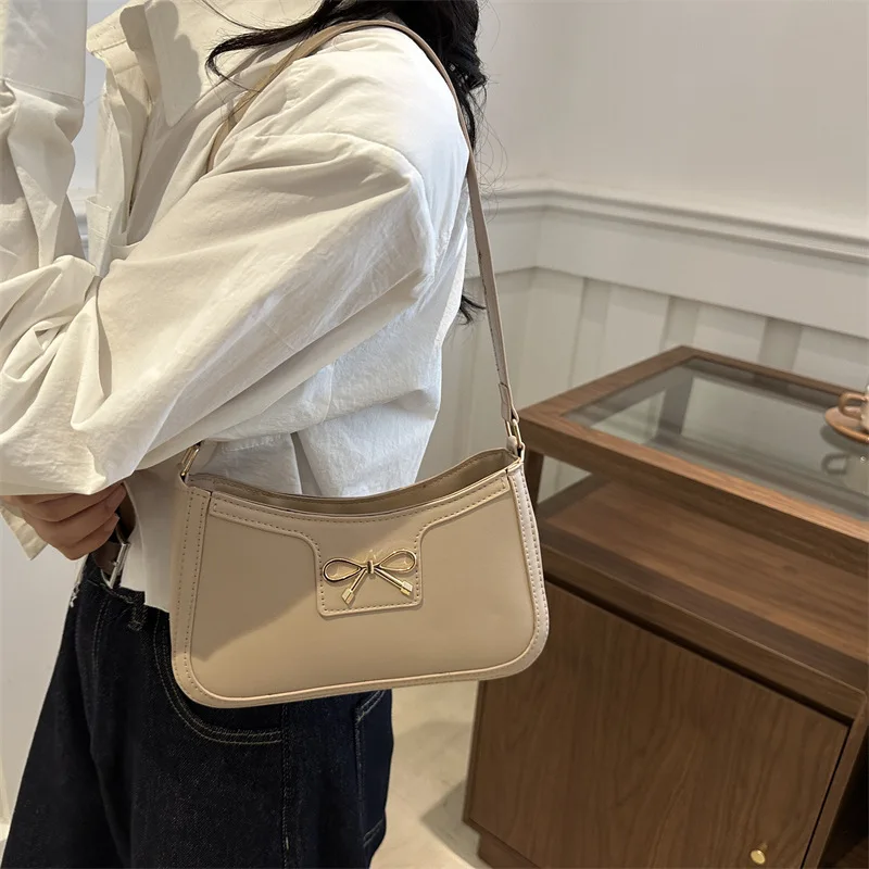 

​​2025 Summer Trendy Shoulder Bag Versatile Casual Underarm Purse with Bow Detail Stylish Crossbody Bag​