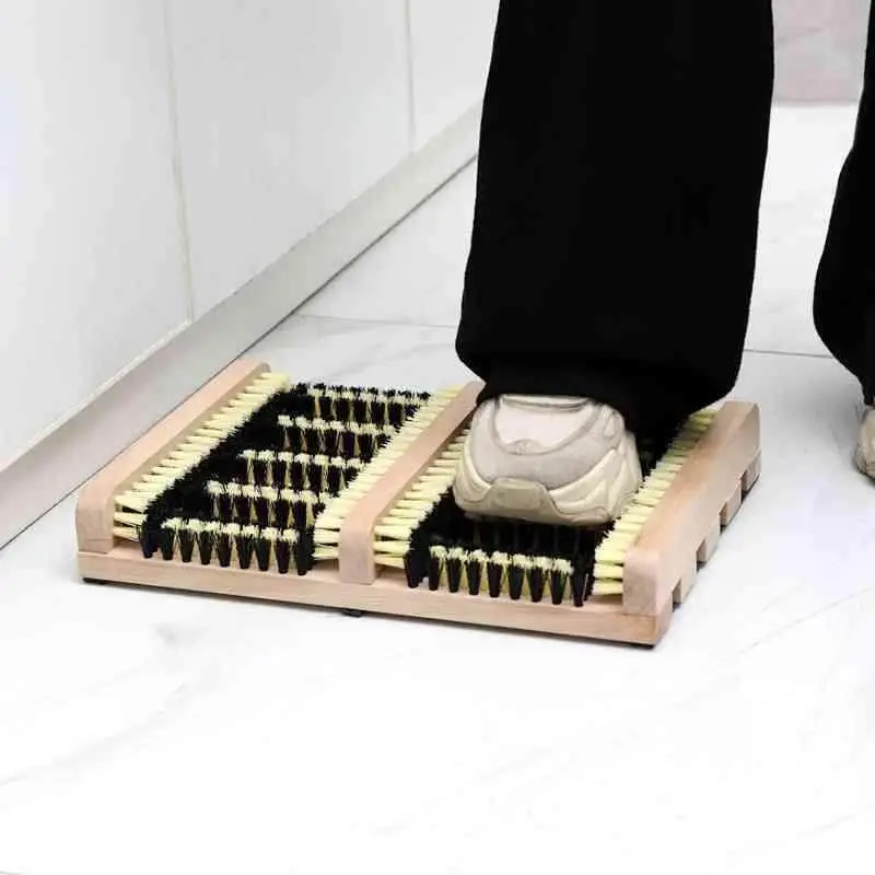 home-use-shoe-bottom-cleaner-automatic-wooden-outdoor-shoe-brush-lazy-person's-shoe-cleaning-tool-half-automatic-shoe-cleaner