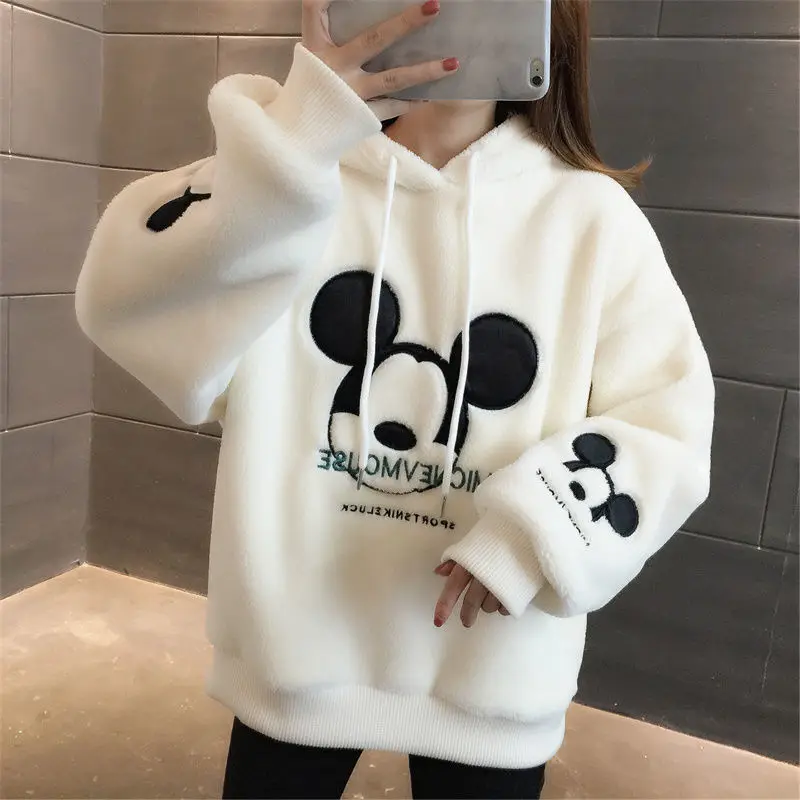 Imagem -03 - Disney-hoodies Femininos de Mickey e Minnie Mouse Pulôver Outono Tops de Inverno Desenhos Animados Fofos Roupas de Veludo