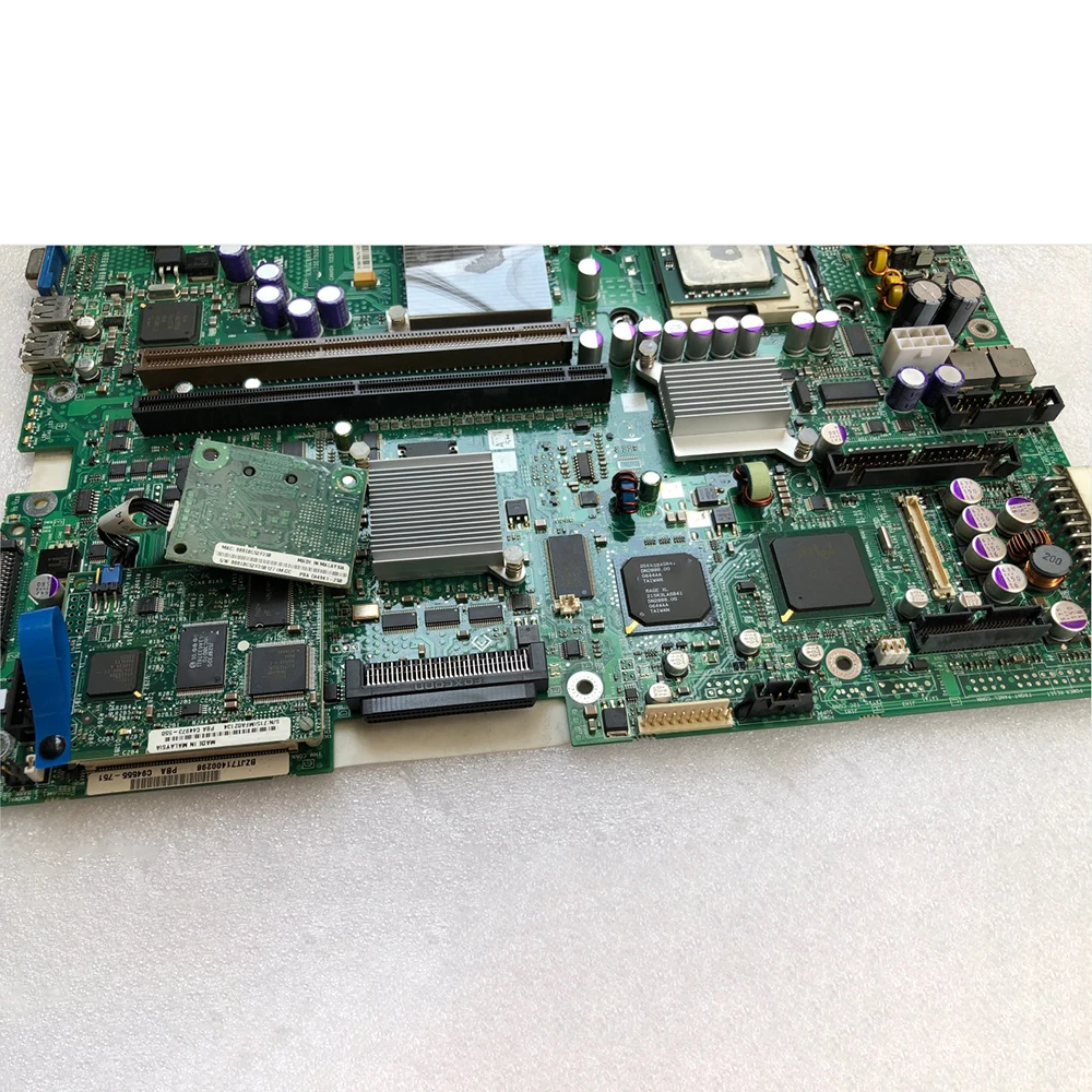 

Серверная материнская плата SCSI X3650T SE7520JR2 FRU42C0780