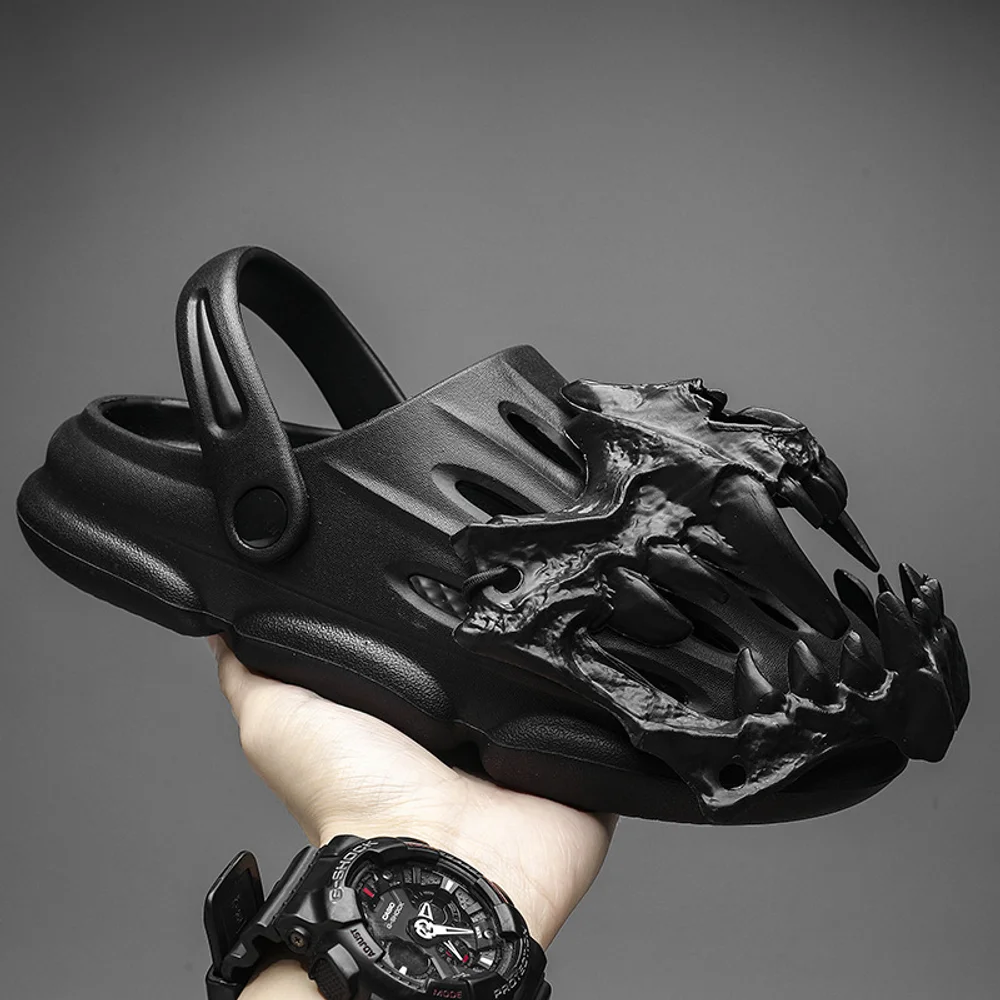 

Summer new Korean style fashionable Venom hole shoes, casual and versatile, comfortable to wear, cool slippers, trendy men and w