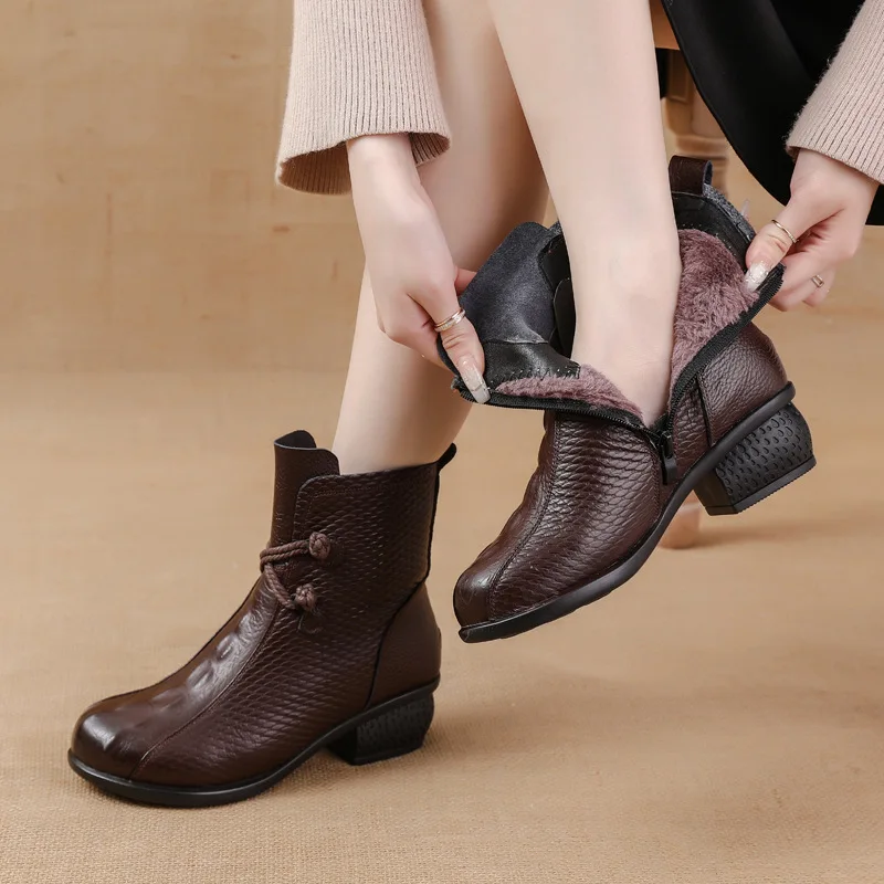 Xiuteng 2023 New Low Heel  Boots  Casual Fashion Genuine Leather Women\'s Boots Warm and Comfortable