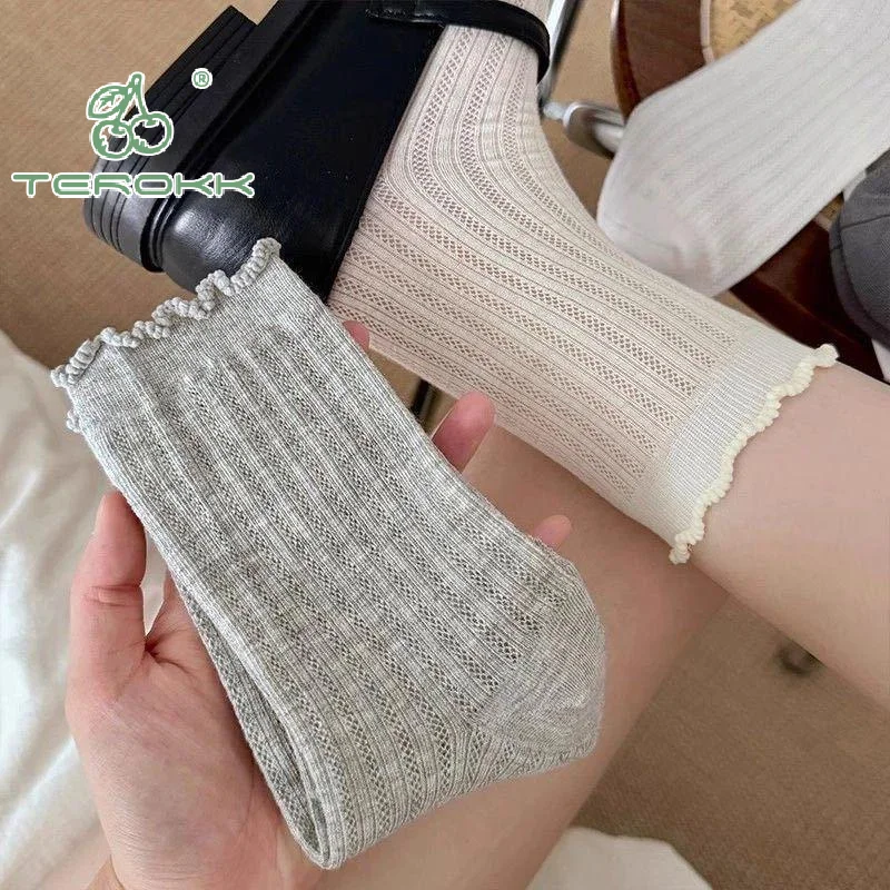 Kaus Kaki Jaring Cuaca Hangat Bergaya untuk Wanita dengan Tepi Bergelombang, Panjang Setengah Betis