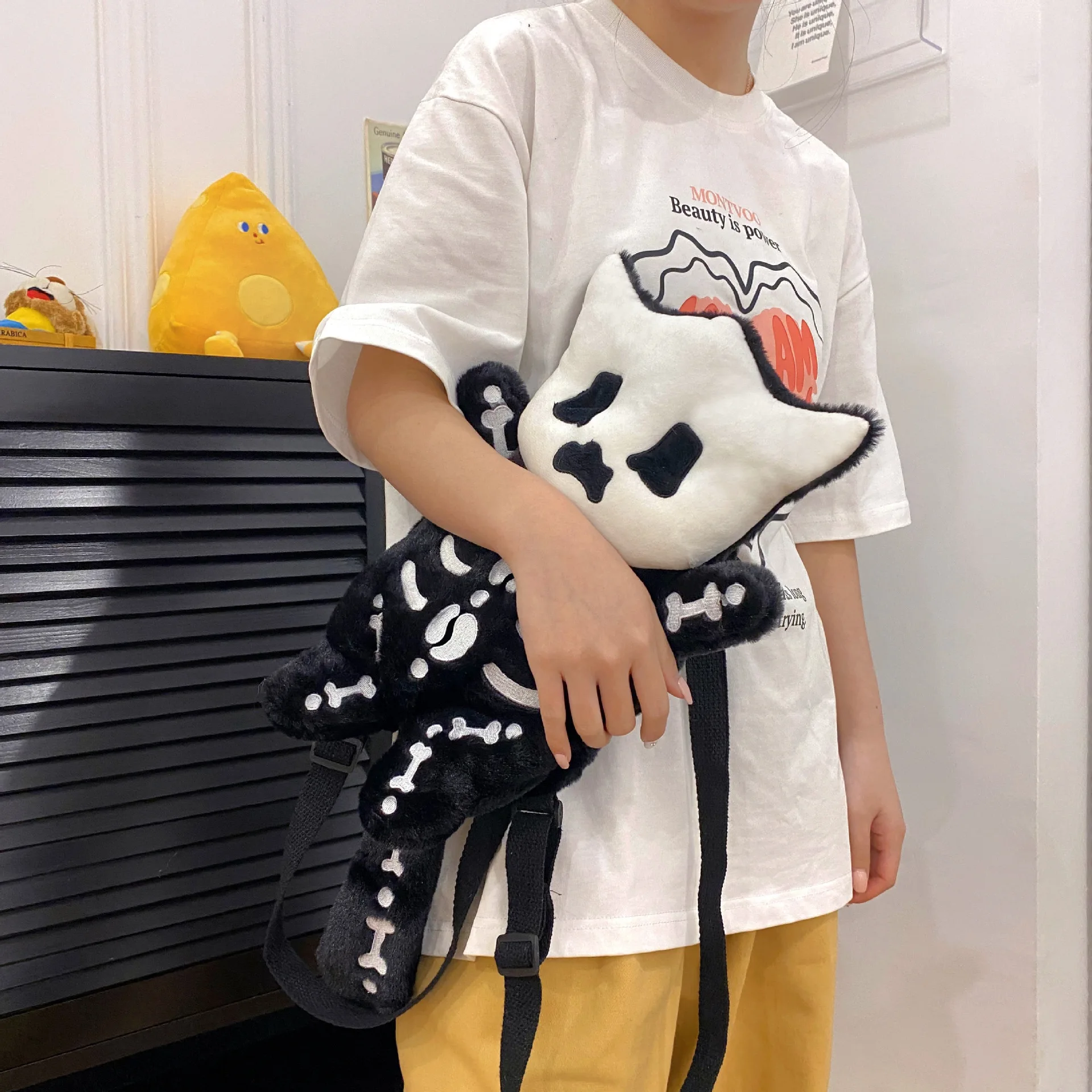 Halloween skull plush cartoon women's backpack cute trendy single shoulder crossbody bag