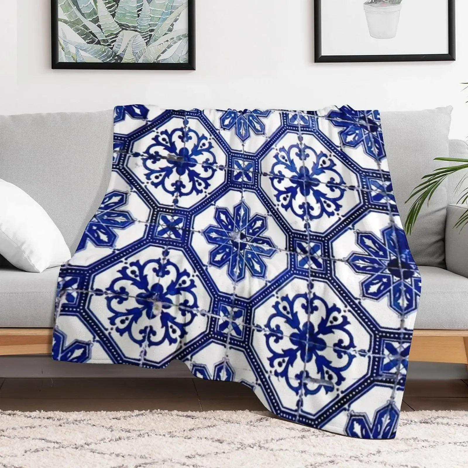 Blue and White Portuguese Tile Throw Blanket Retros Thin Soft Beds Blankets