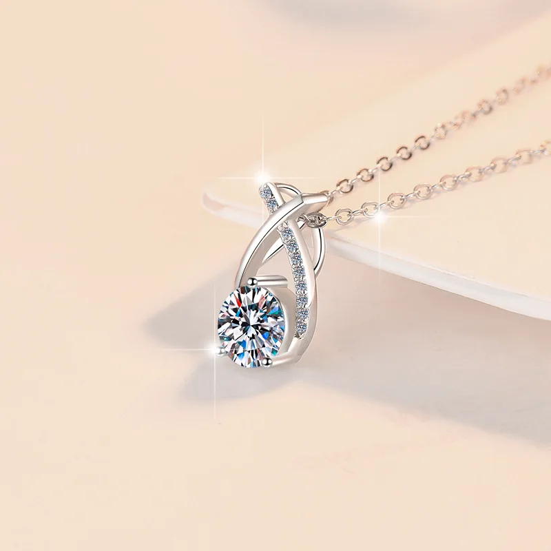 Cross Mermaid Princess Pendant Women's 1CT Moissanite PT950 Platinum-Girly cross mermaid style, 1CT sparkle, perfect gift option
