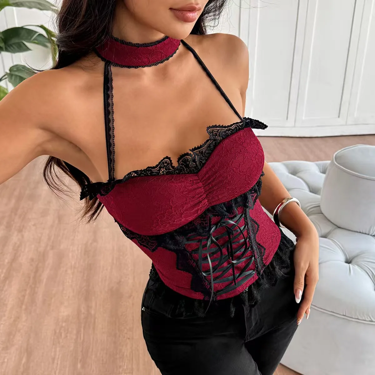 French sexy lace rope halter neck open back fishbone chest pure cotton tube top retro elegant temperament fishbone bra