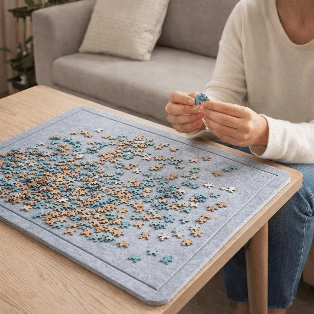 Portable 2000 Pieces Felt Puzzle Board Thickened Non-Slip Puzzle Saver Pad Moisture-proof Folding Puzzle Mat Puzzle Organization