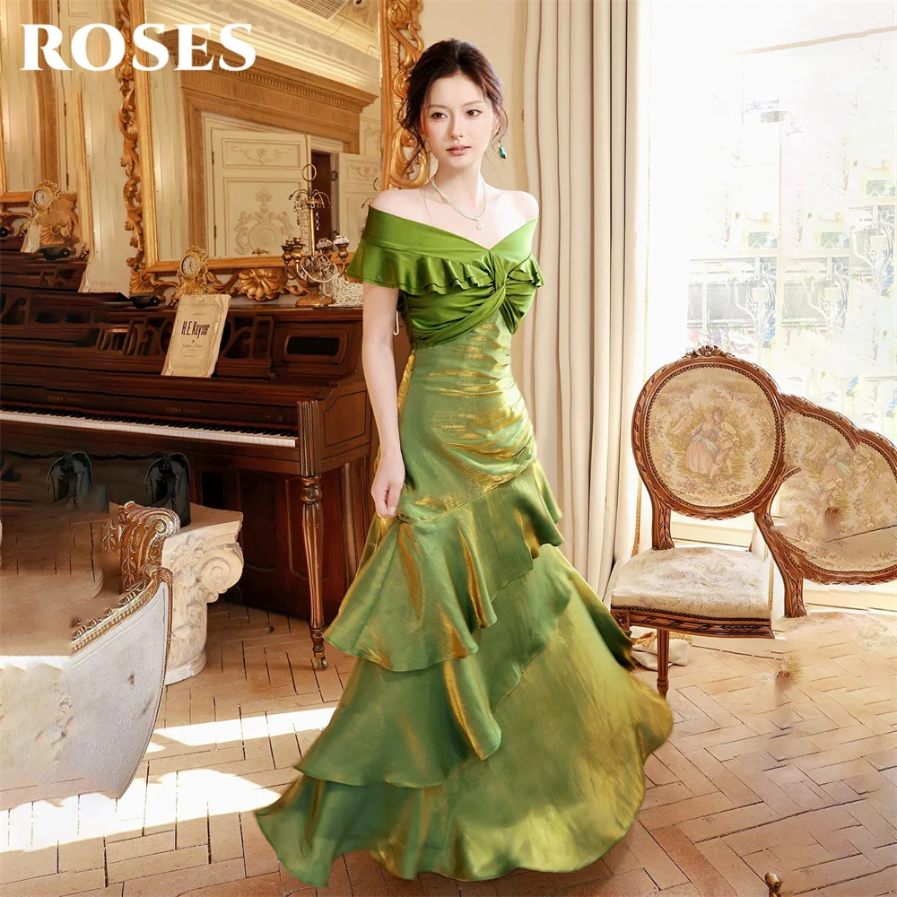 

ROSES Green Evening Dress Off the Shoulder Prom Dress Tiered Mermaid Party Dress Ruched Simple Gala Dress for Women Customized