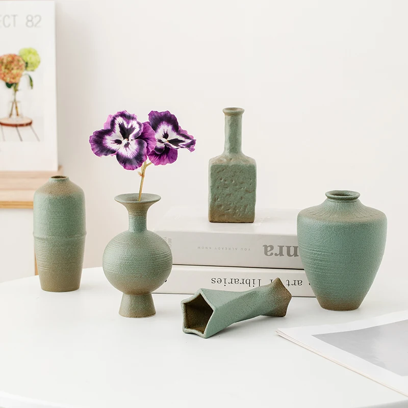

Shumen Chinese-style antique ceramic vase - ideal for living room entrance as a Zen-inspired decorative piece for floral arrange