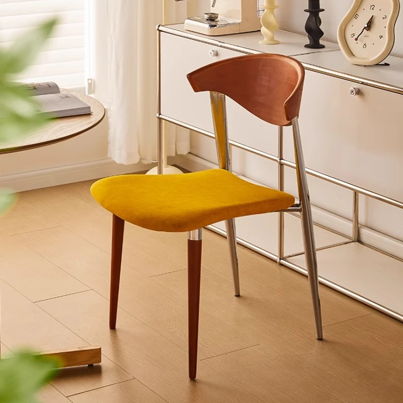

High-end designer chair