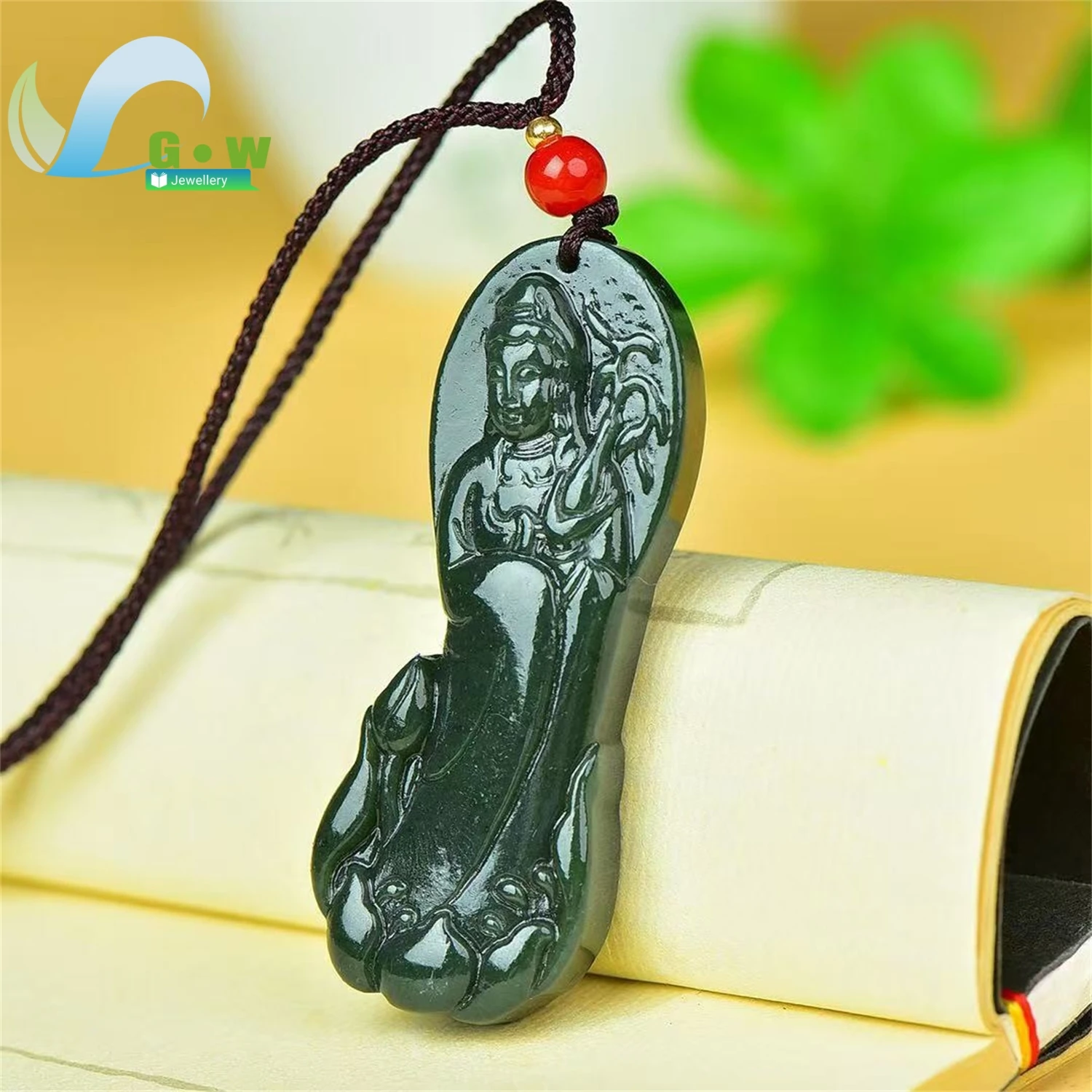 Natural Hetian Jade Guanyin Pendant Compassion Symbol Men's Hanging Ornament Exquisite Retro Ethnic Style Jewelry Gift