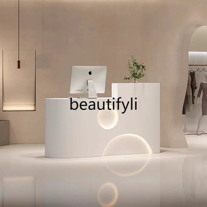 ZzqClothing Store أمين الصندوق مكافحة صالون تجميل صغير بار بسيط الحديثة ورنيش مكتب الاستقبال مكتب الاستقبال الملابس النسائية