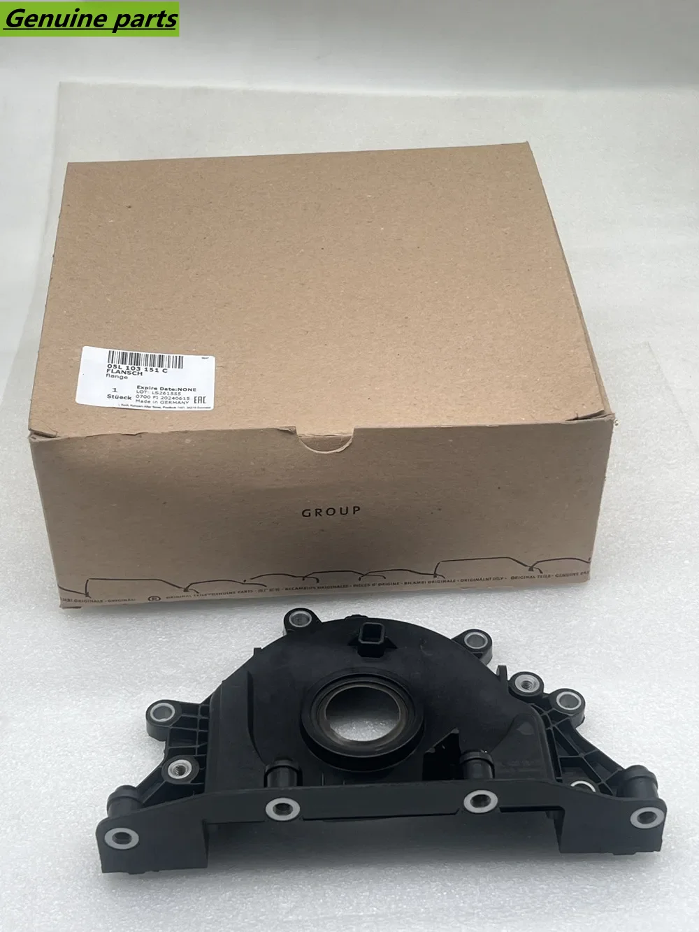 

Genuine Engine Crankcase Housing Sealing Flange 05L103151C For AUDI A3 A4 A5 Q5 30 TDI, 35 TDI, 40 TDI For VW SEAT SKODA 2.0 TDI