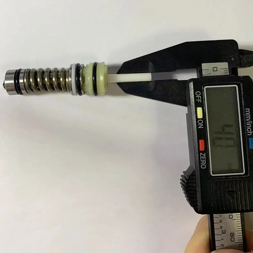 Conjunto de haste ejetora de bomba de máquina de lavar carro de alta pressão para peças sobressalentes de bomba de lavadora de alta pressão Lvba LT-390