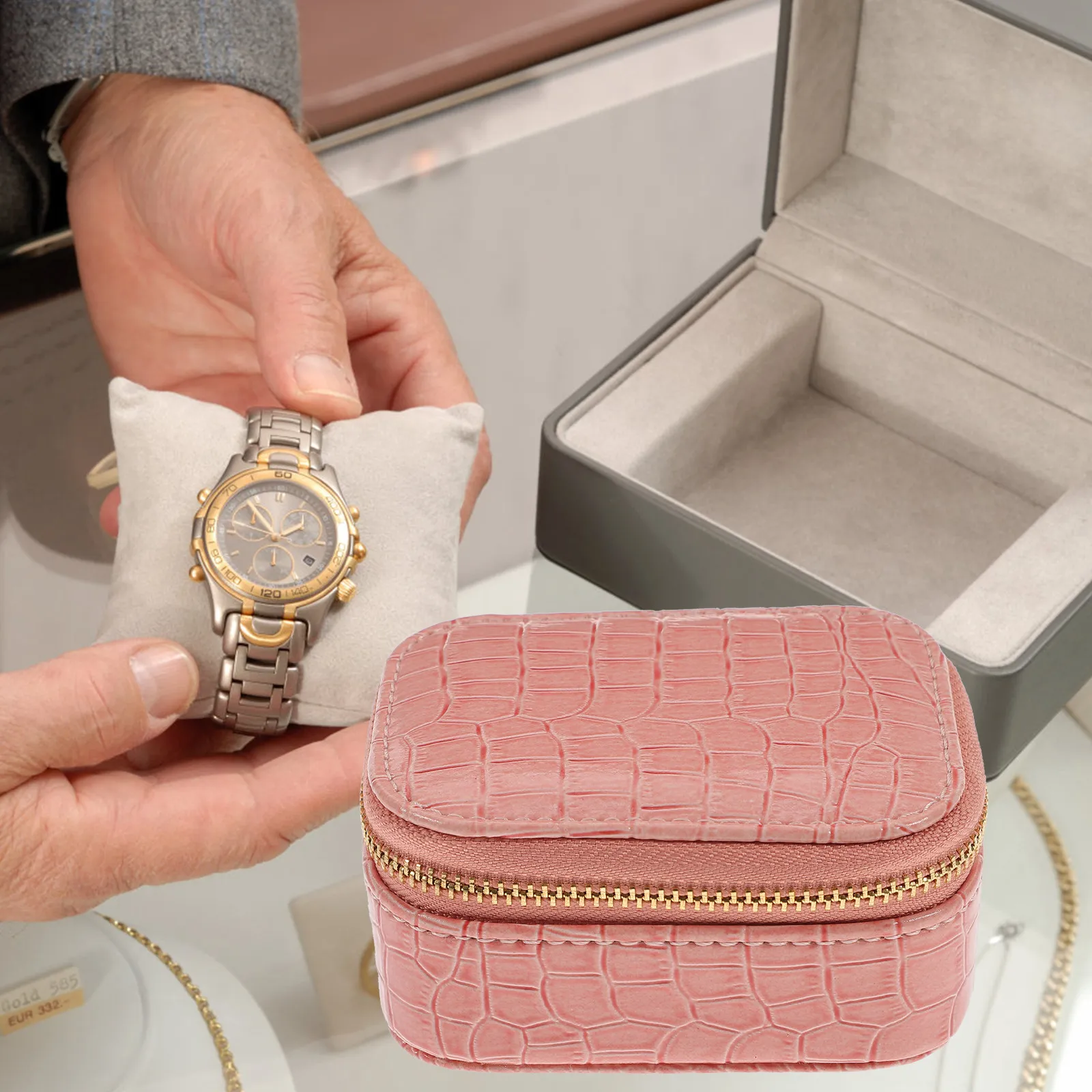 

Portable Jewelry Box Small Travel Organizer Jewelry Storage Case for Rings Necklaces Bracelets Travel Small Jewlery Box