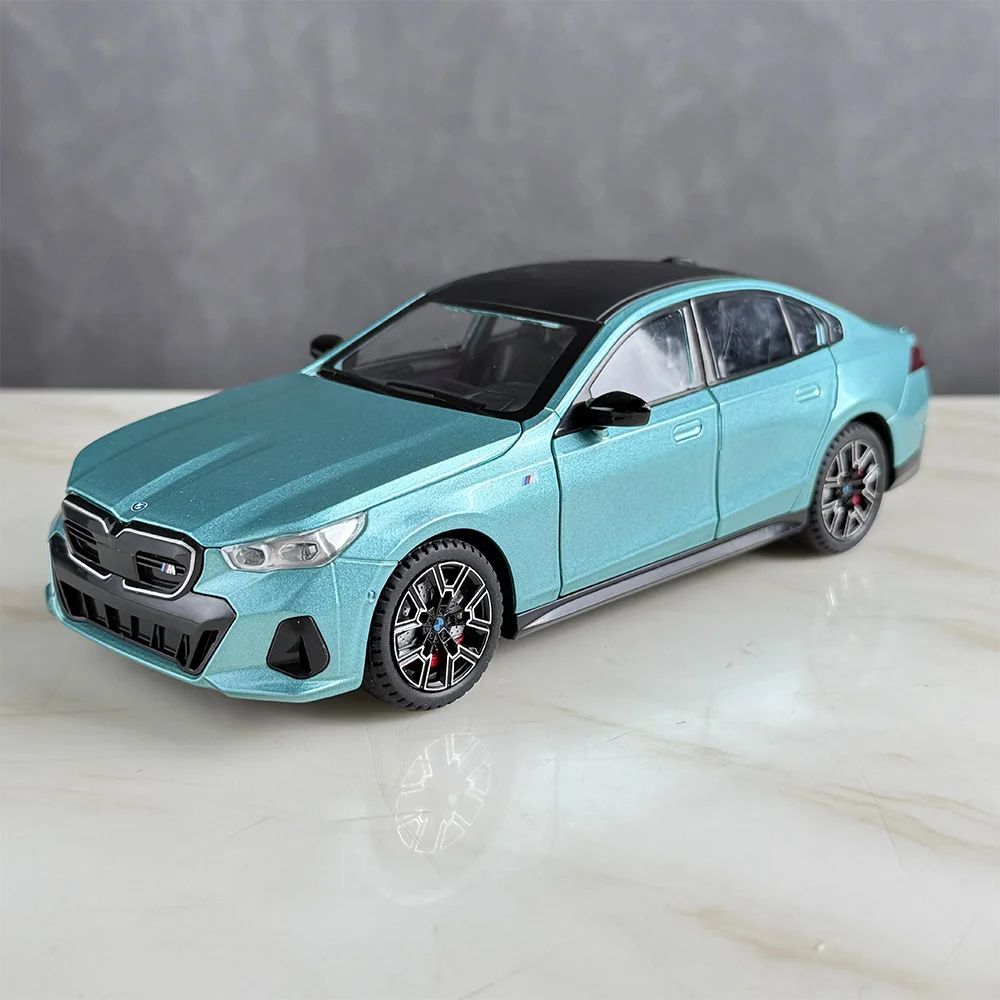 

1:24 Scale I5M60 M4 Models Cars Alloy Diecast Toys Doors Opened Miniature Sports Car Model Simulation Toy Living Room Decoration