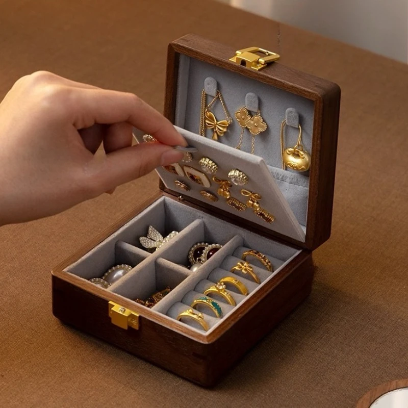 

Storage Boxes Bins North American Black Walnut Solid Wood Dustproof Jewelry Jewelry Ring Earring Box Small Exquisite