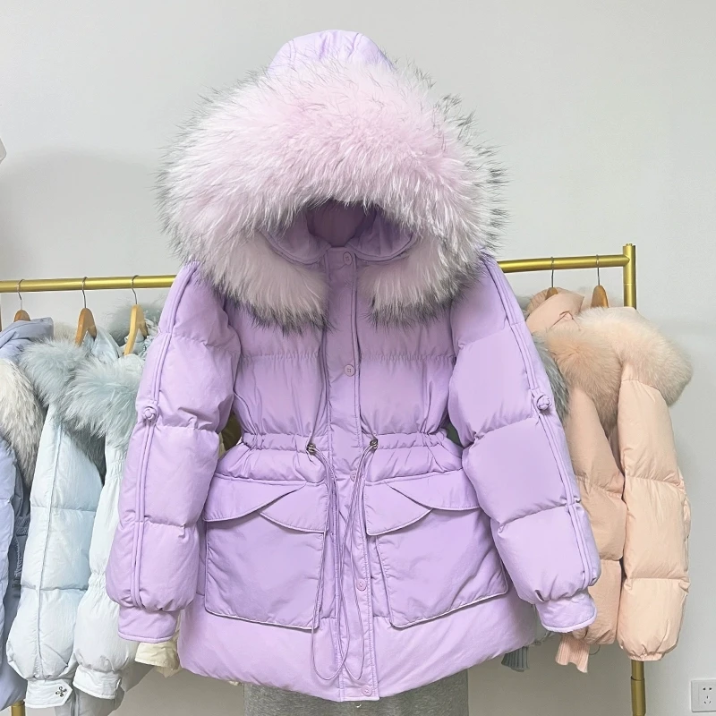 

Пуховик с большим меховым воротником для женщин, зима 2025 г., новинка, утолщенная регулируемая талия, с капюшоном, белое утиное пуховое пальто, женская теплая парка