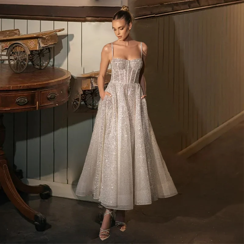 

Sparkling Crystal Wedding Dresses Chic A-line Bridal Gowns With Pockets Sweetheart Spaghetti Straps Vestidos De Novia