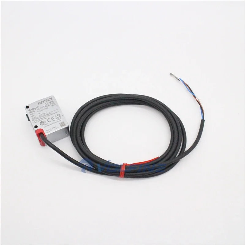 

new original /color mark sensor warranty 1 year in stock LR-W70