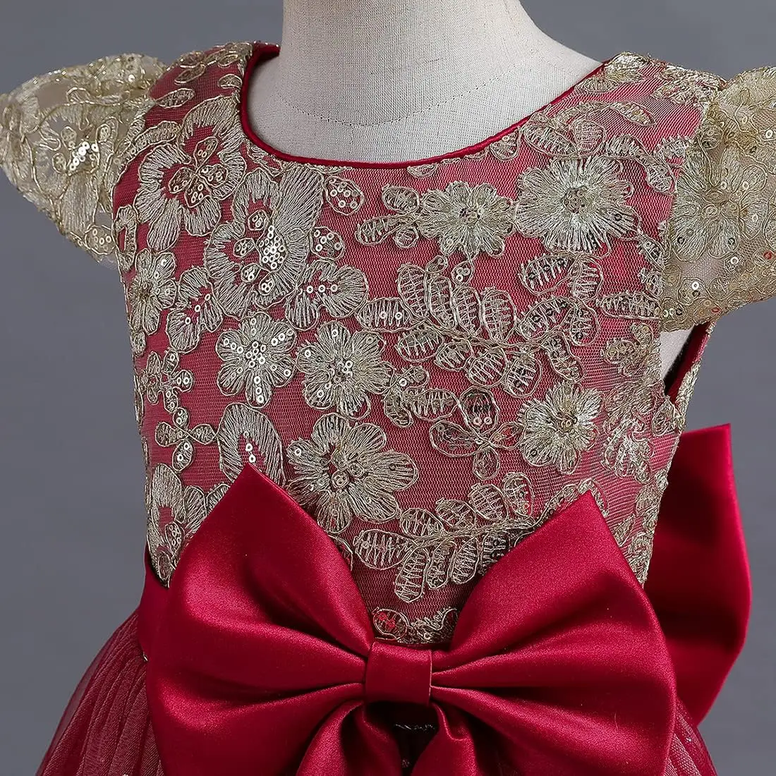 فستان زفاف فتاة الزهور فستان دانتيل مطرز، فستان التواصل، فستان الأميرة الجميلة للأطفال لحفلات أعياد الميلاد الرائعة