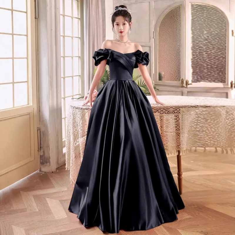 Abito da sera elegante e alla moda, abito da ospite di fascia alta, nuovo outfit da esibizione per pianoforte slim fit primaverile 2026 con spalline