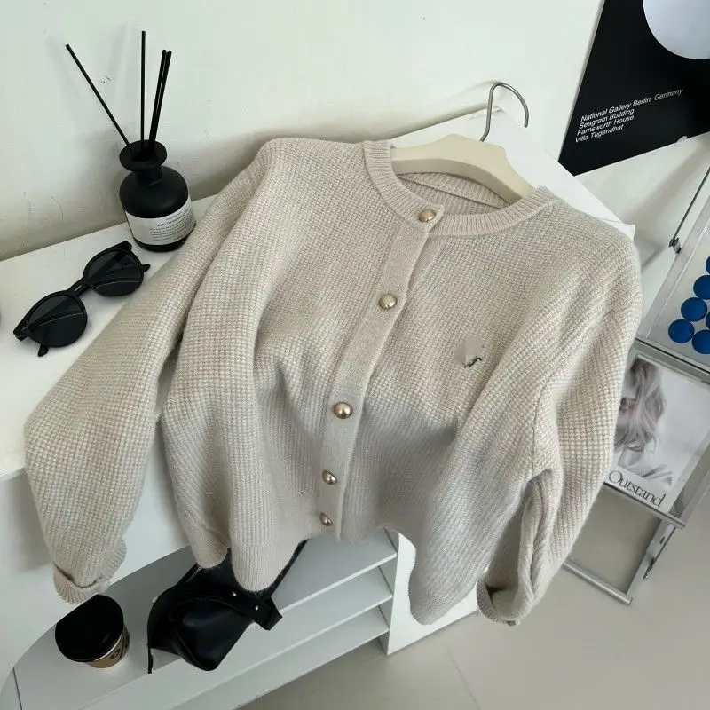 

Sweater Pony Embroidered Sweater Jacket Autumn and Winter Temperament Sweater Cardigan French Style Versatile Top