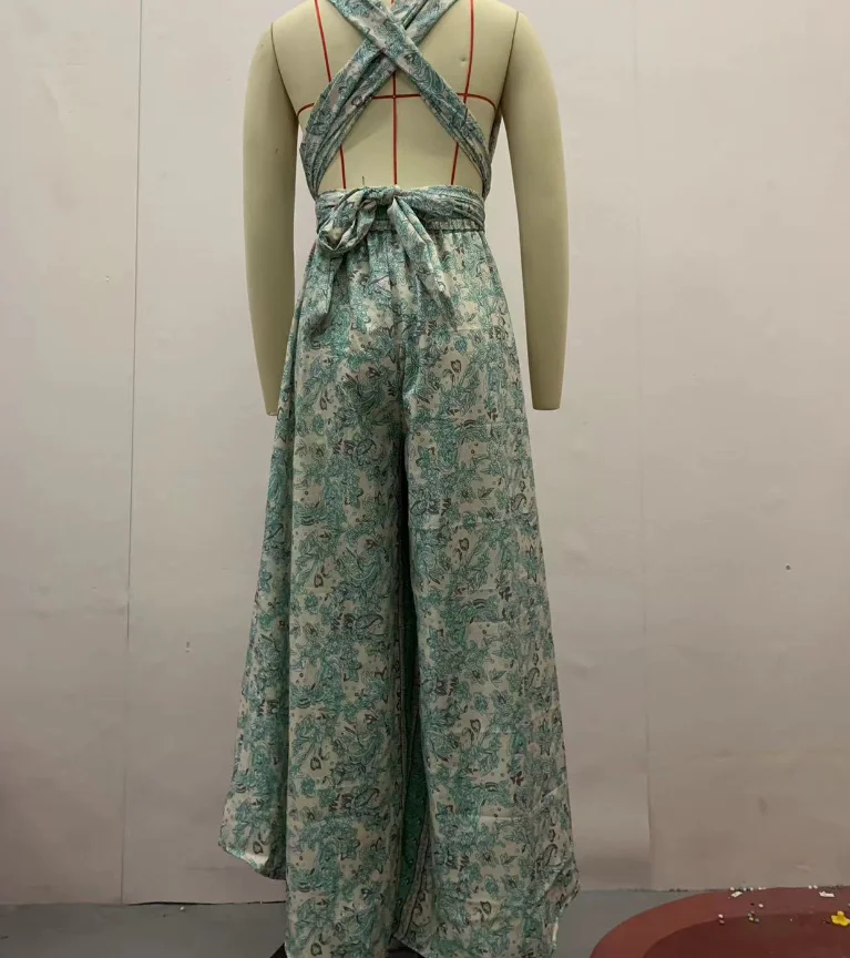 Jumpsuit Woman Fashionable and Minimalist Commuting Jumpsuit Fresh Floral High Waisted Sexy Backless Wide Leg Jumpsuit for Women