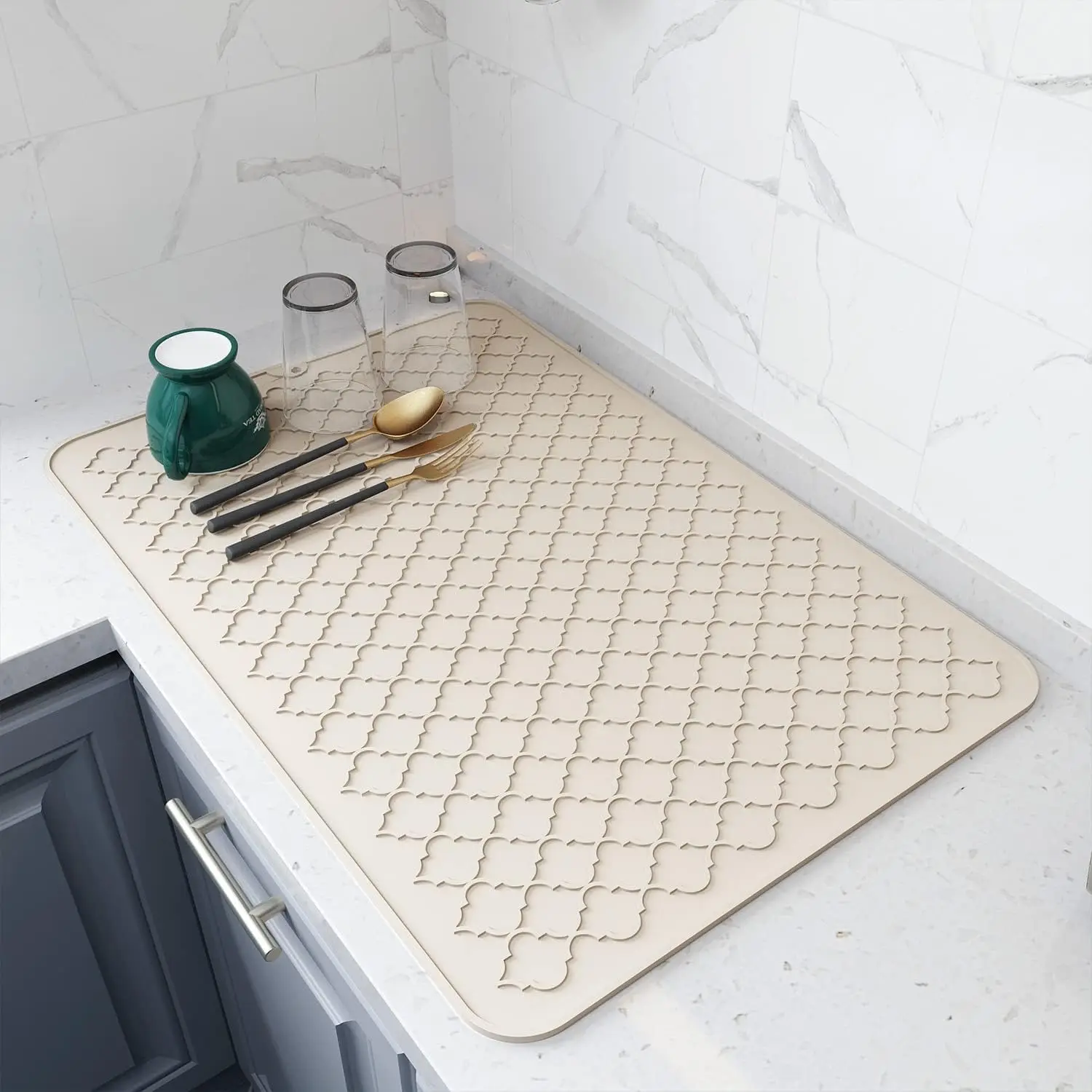 Dish Drying Mat,Heat-resistant,Easy Clean,Silicone Dish Drying Mats for kitchen Counter,Kitchen Gadgets Kitchen Accesso