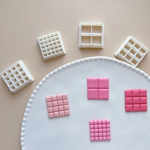 البوليمر الطين القاطع قالب اختبار لوحة ، شبكة مربعة ، صنع الأقراط ، قلادة المجوهرات ، قطع القوالب ، أدوات شريط الفخار أعلى 12 مبيعات مقبض سكين قالب الراتنج - No8