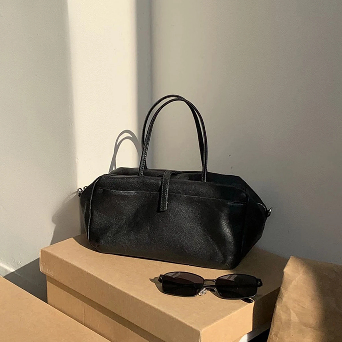 New Natural Vegetable-Tanned Soft Lambskin Bowling Bag Retro Minimalist Handbag Fashion Soft Genuine Leather Boston Pillow Bag