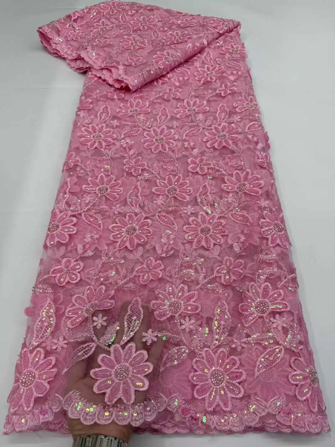 ผ้าลูกไม้แอฟริกัน 2025 คุณภาพสูง ประดับลูกปัดทำมือ ผ้าลูกไม้เจ้าสาวหรูหรา ปักเลื่อมประดับลูกปัดสำหรับงานแต่งงาน