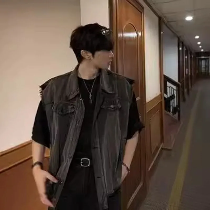 

High Street Washed Ash Gray Vest Men Couple Outfit Layering Sleeveless Vest