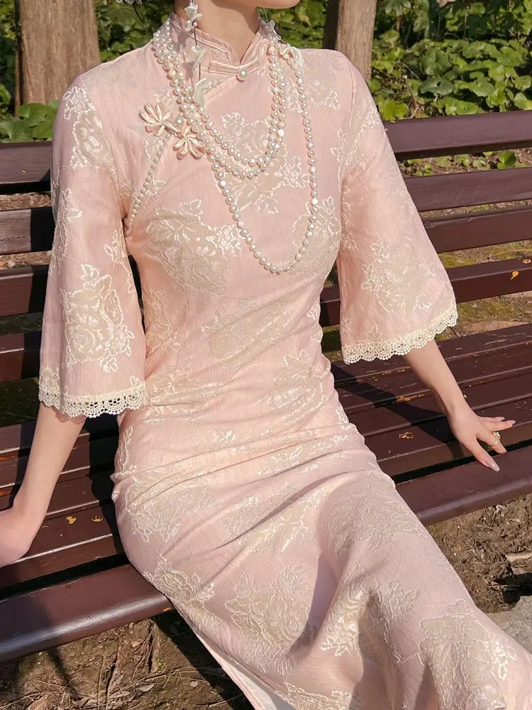 

Flower Buckle Modified Cheongsam Pink Slim New Chinese Style Gentle and Fashionable Waist-hugging Dress