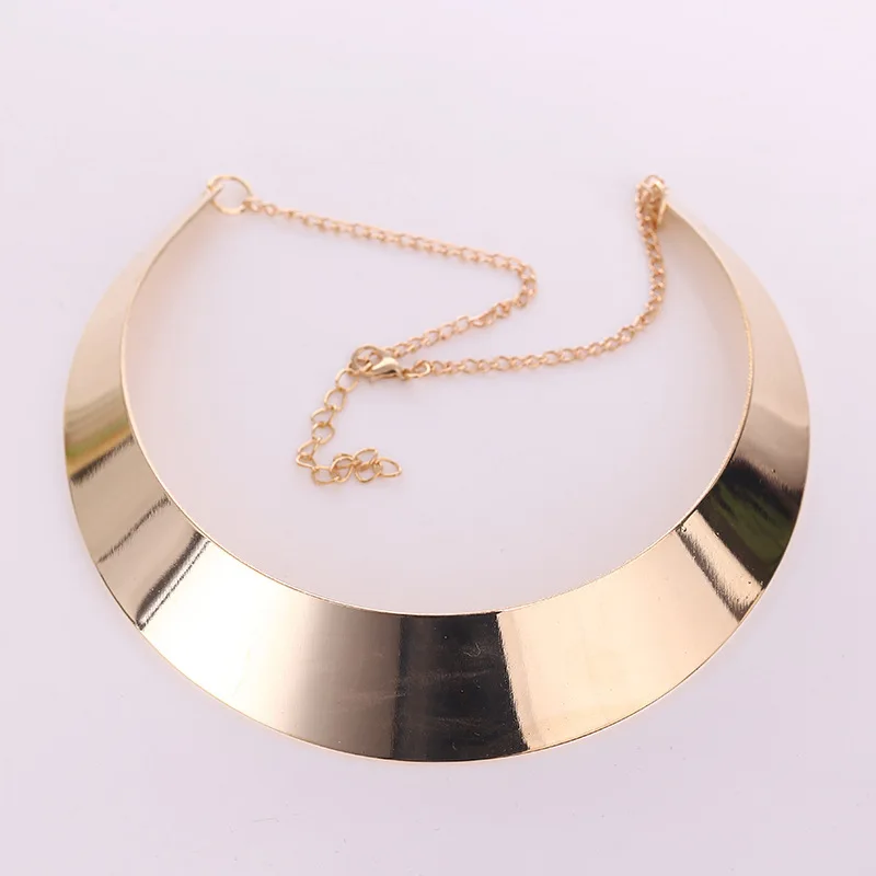 Exaggerated Metal Collar Choker Women Fashion Necklace Chunky Metal Wire Punk Gold Color Wide Smooth Chain Jewelry Accessories