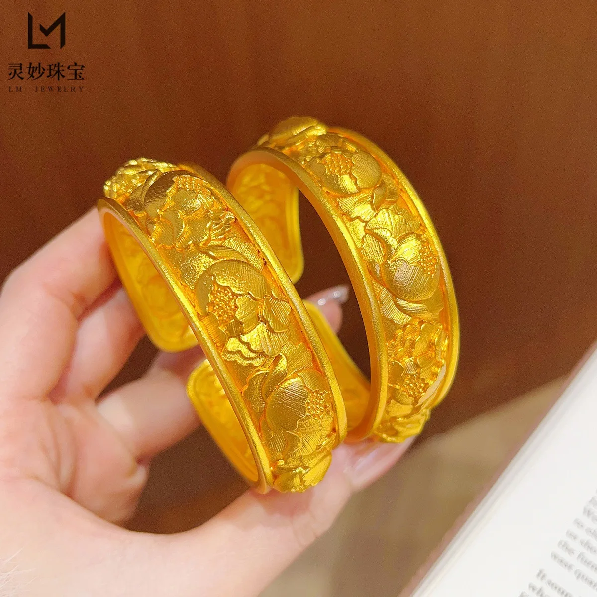 Can You Really Buy a Real Jade Bangle for $1000 in 2026? (The Hard Truth)