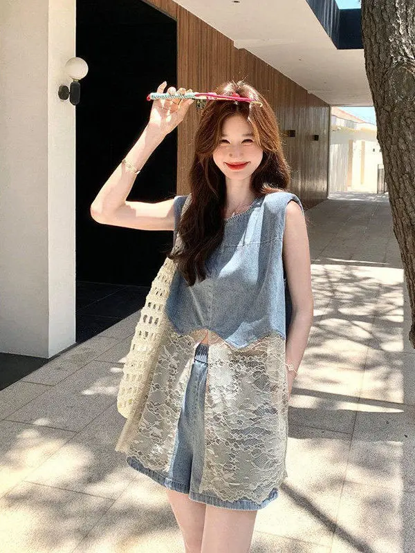 

plus Size Denim Lace Trim Vest Shorts Set Women Summer Fashion Age Reduction Two Piece Set High Waist Cotton Casual round Neck