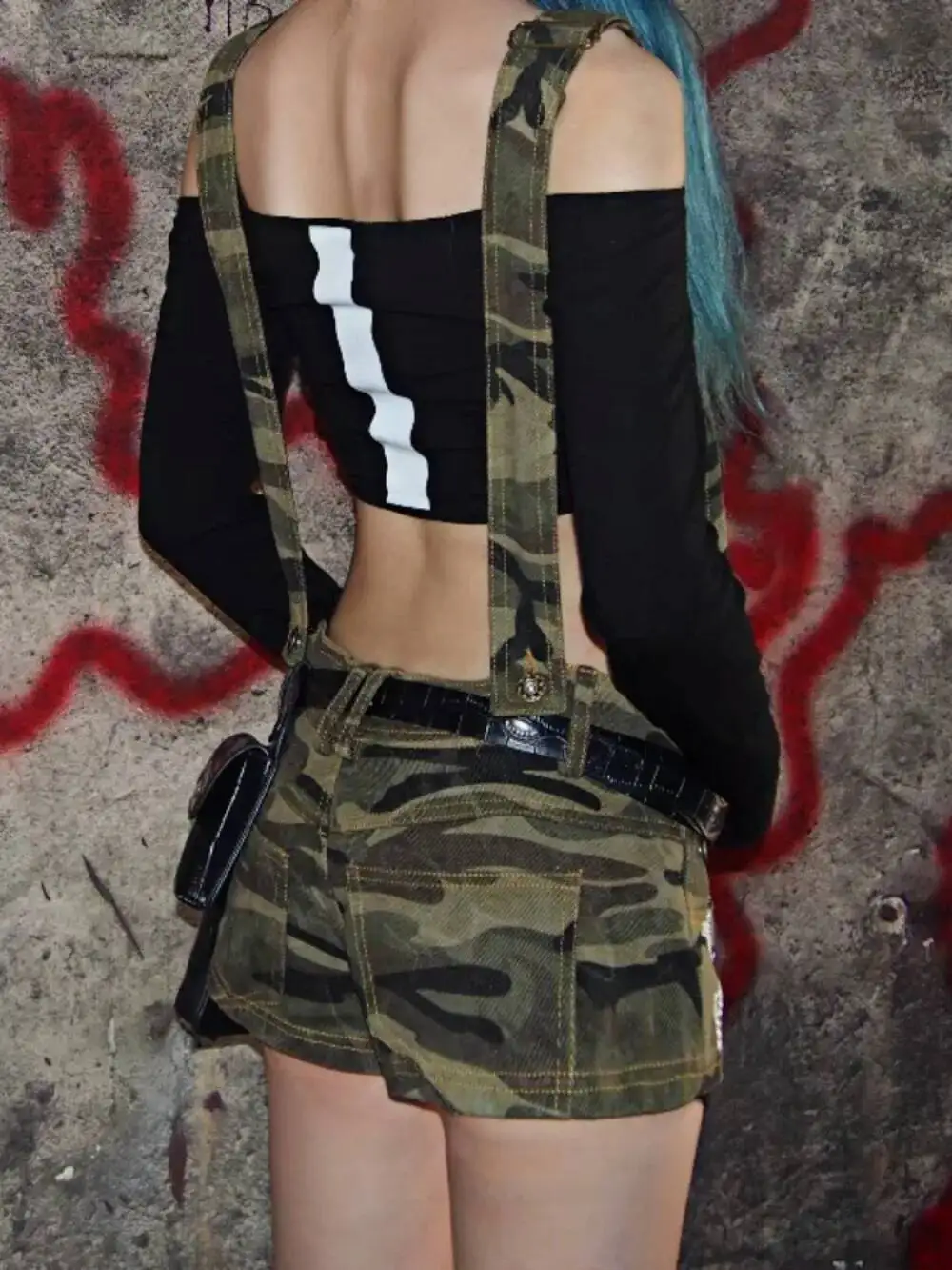 

Простой пригородный комбинезон с высокой талией, американский винтажный джинсовый комбинезон с ремешком Y2K, шорты в стиле панк, прямой модный комбинезон Moda